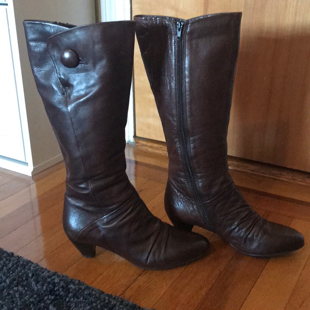 Clarks knee-high heeled boots